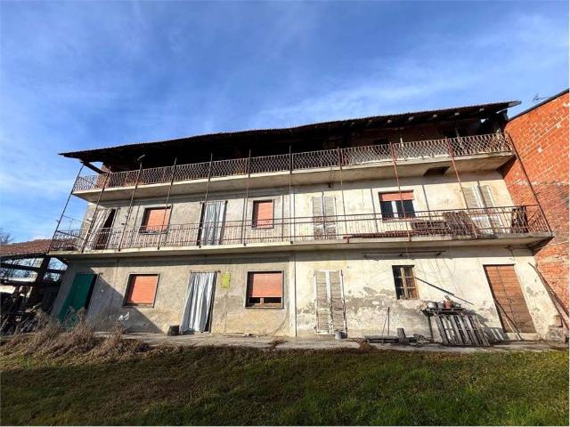 Rustico in vendita a Piemonte, Novara