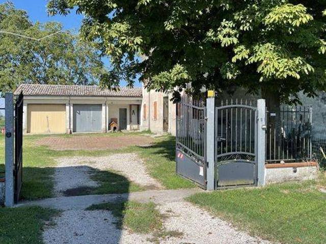 Rustico in vendita a Suzzara, Lombardia