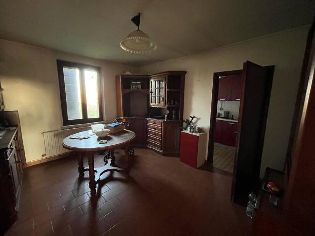 Rustico in vendita a Suzzara, Lombardia