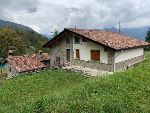 Rustico in vendita a Comunità Montana della Valle Brembana, Taleggio