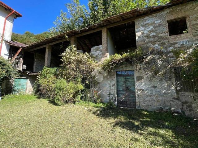 Rustico in vendita a Tarcento, Friuli-Venezia Giulia