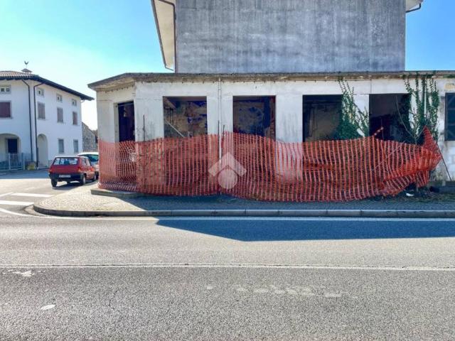 Rustico in vendita a Tarcento, Friuli-Venezia Giulia