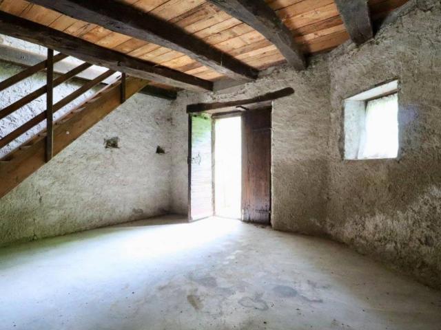 Rustico in vendita a Tarcento, Friuli-Venezia Giulia