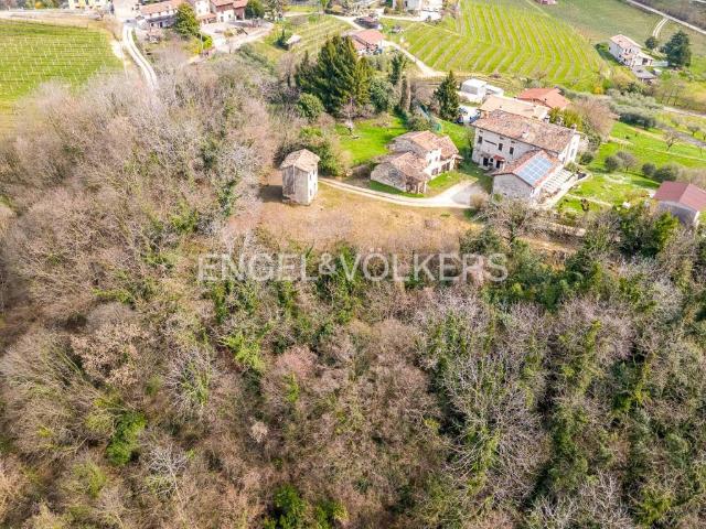 Rustico in vendita a Tarzo, Veneto
