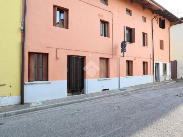 Rustico in vendita a Santa Fosca, Tavagnacco