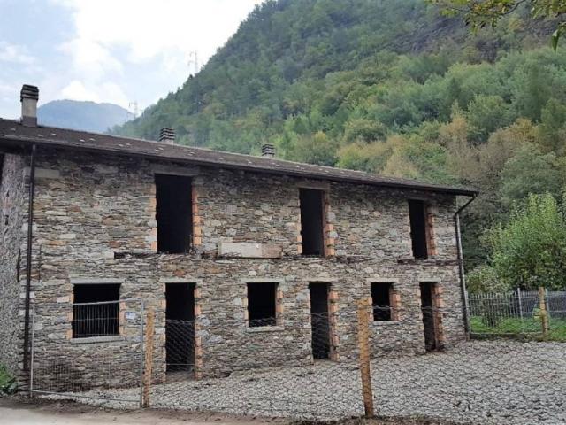Rustico in vendita a Teglio, Lombardia