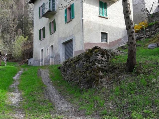 Rustico in vendita a San Giacomo, Teglio