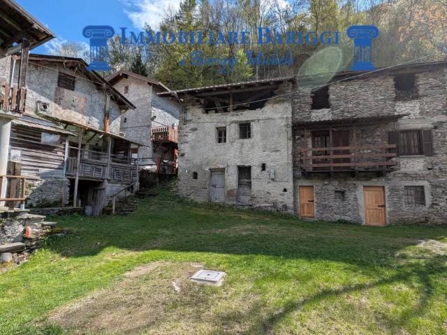 Rustico in vendita a Teglio, Lombardia