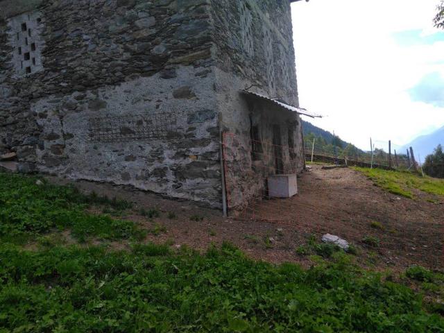 Rustico in vendita a Moia, Teglio