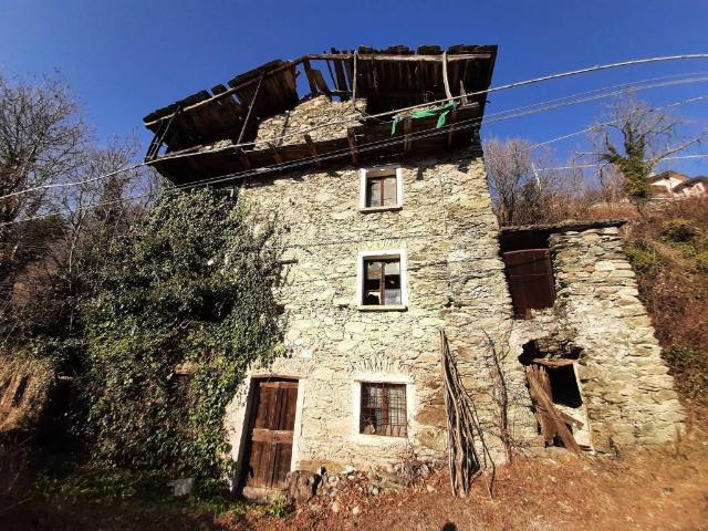 Rustico in vendita a Teglio, Lombardia