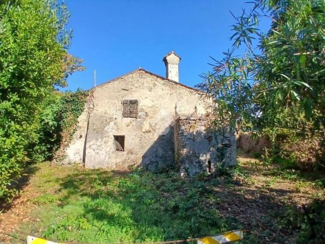 Rustico in vendita a Castelnuovo, Teolo