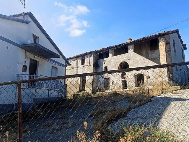 Rustico in vendita a Teramo, Abruzzo