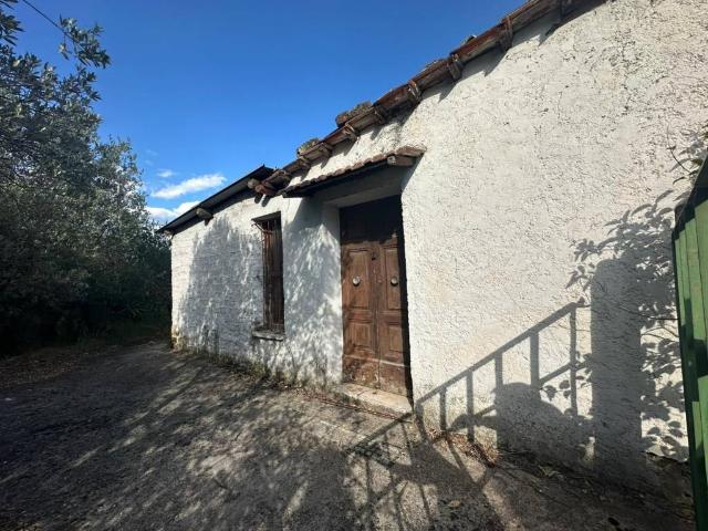Rustico in vendita a Terni, Umbria