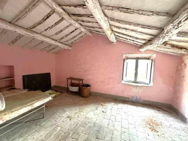 Rustico in vendita a Terni, Umbria