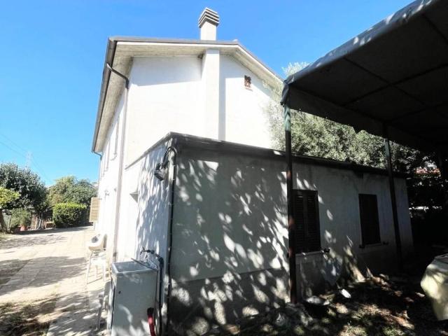Rustico in vendita a Campitello, Terni