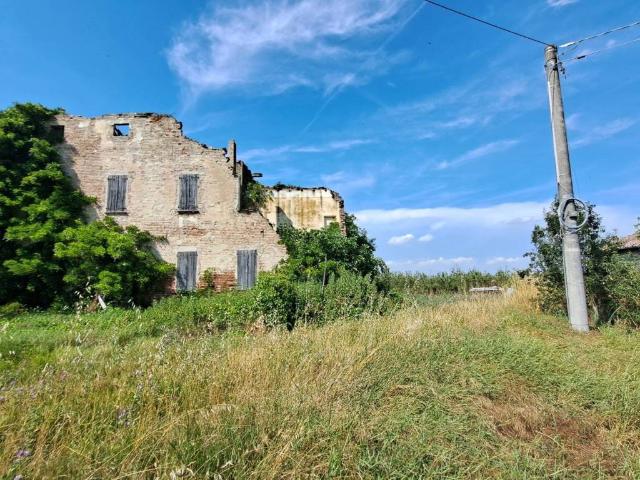 Rustico in vendita a Unione Alto Ferrarese, Reggio Emilia