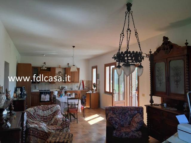 Rustico in vendita a Terricciola, Toscana