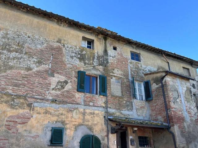 Rustico in vendita a Terricciola, Toscana