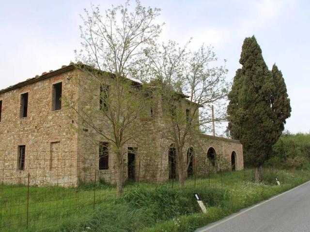 Rustico in vendita a Terricciola, Toscana
