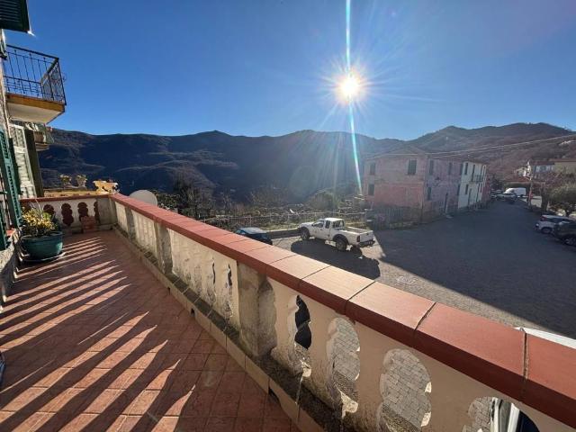 Rustico in vendita a Stellanello, Liguria