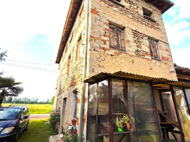 Rustico in vendita a Tezze Sul Brenta, Veneto