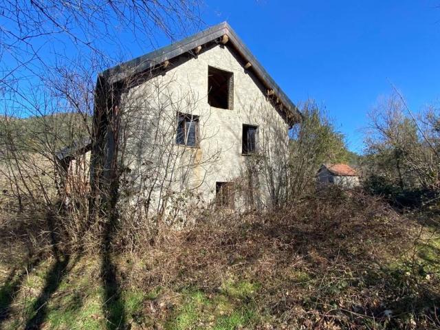 Rustico in vendita a Tiglieto, Liguria