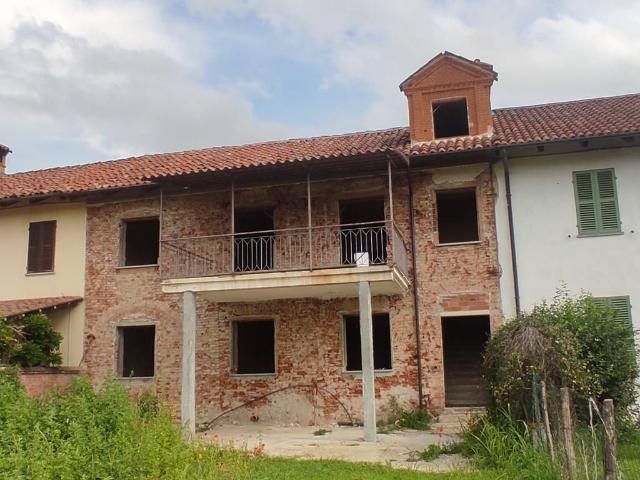 Rustico in vendita a Piemonte, Asti