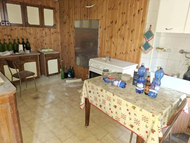 Rustico in vendita a Piemonte, Asti