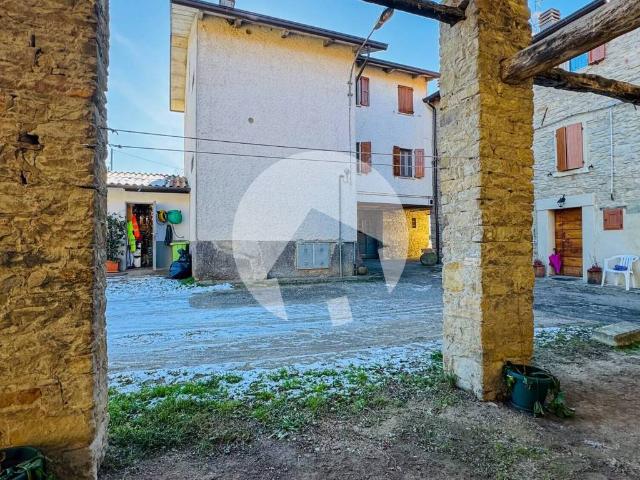Rustico in vendita a Appennino Reggiano, Re