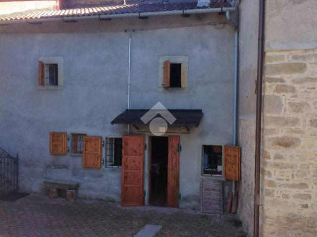 Rustico in vendita a Appennino Reggiano, Re