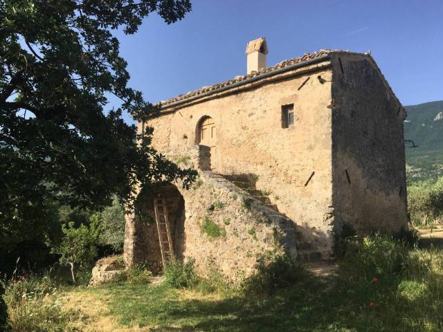 Rustico in vendita a Tocco Casauria, Abruzzo