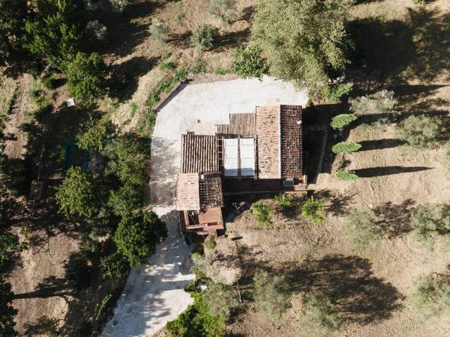 Rustico in vendita a Loreto, Todi