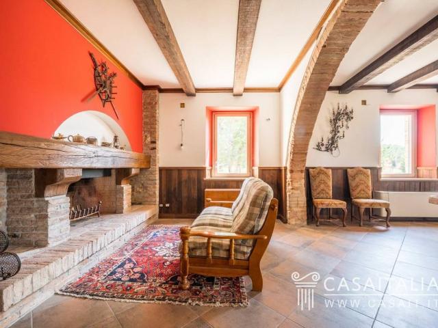 Rustico in vendita a Loreto, Todi