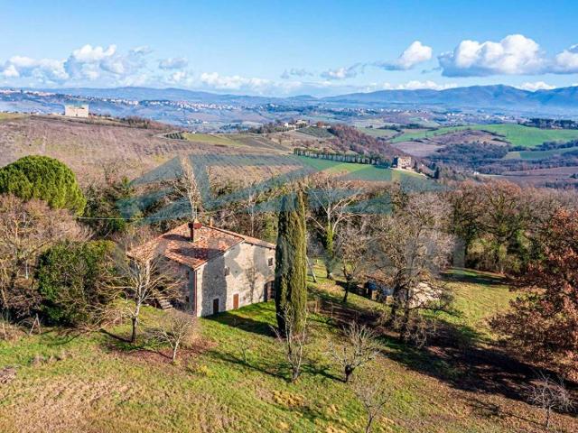 Rustico in vendita a Izzalini, Umbria