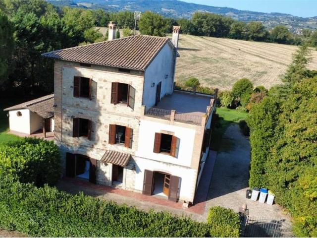 Rustico in vendita a Ilci, Todi