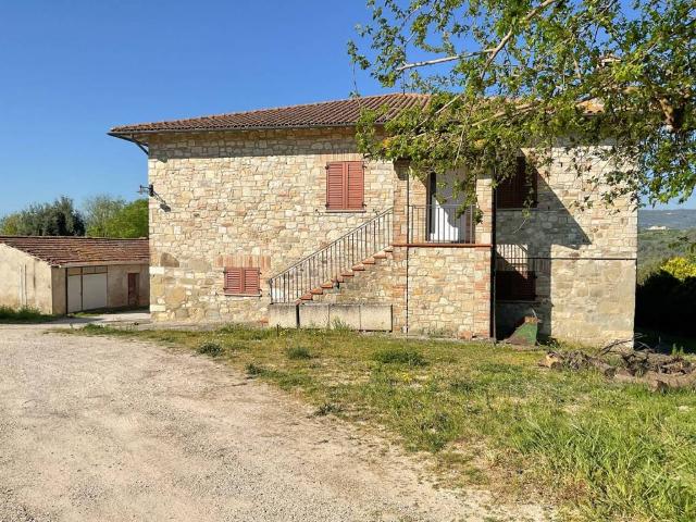 Rustico in vendita a Izzalini, Umbria