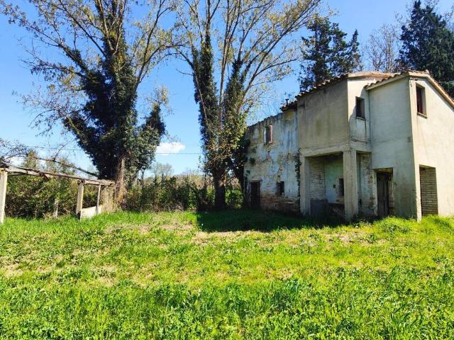 Rustico in vendita a Izzalini, Umbria