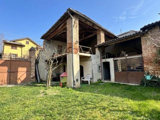 Rustico in vendita a Piemonte, Asti