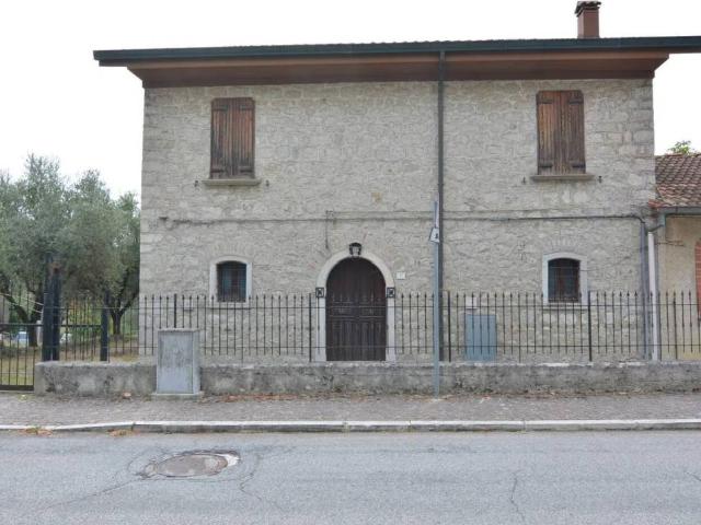 Rustico in vendita a Torella Dei Lombardi, Campania