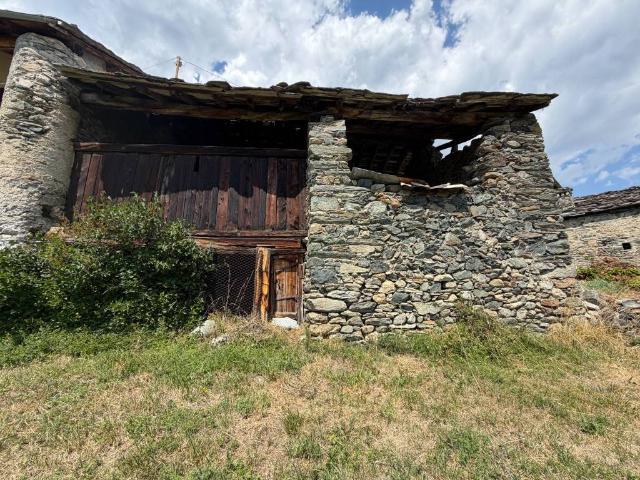Rustico in vendita a Torgnon, Aosta