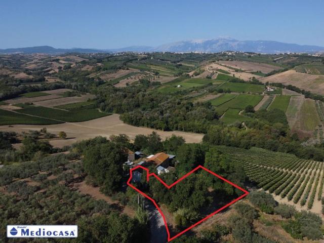 Rustico in vendita a Torino Di Sangro, Abruzzo