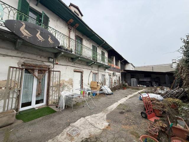 Rustico in vendita a Circoscrizione 5, Piemonte