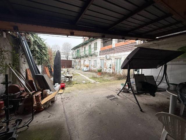Rustico in vendita a Circoscrizione 5, Piemonte
