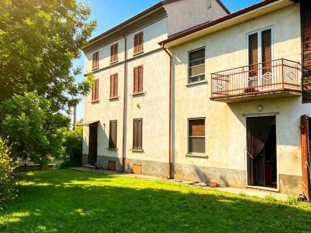 Rustico in vendita a Codevilla, Lombardia