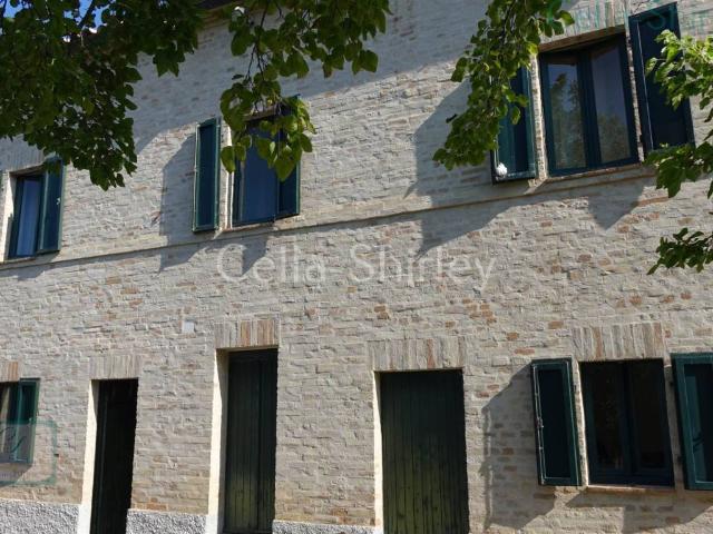 Rustico in vendita a Marche, Fermo