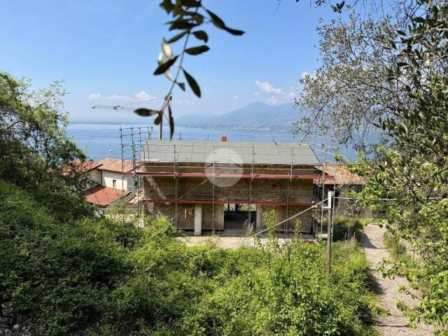 Rustico in vendita a Torri Del Benaco, Veneto