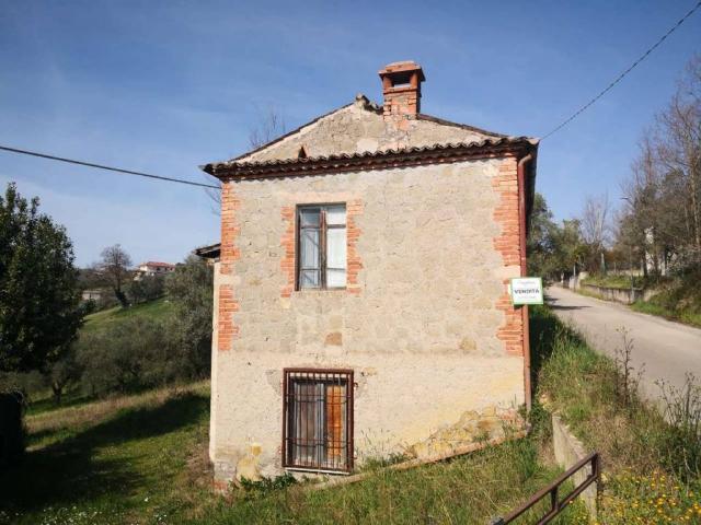 Rustico in vendita a Veroli, Lazio