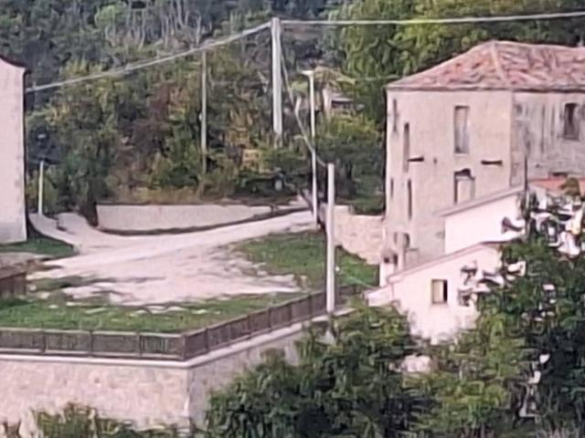 Rustico in vendita a Torricella Sicura, Abruzzo