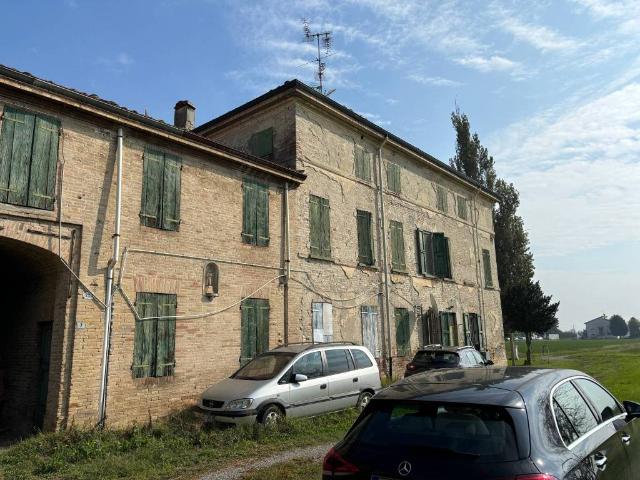 Rustico in vendita a Torrile, Rivarolo