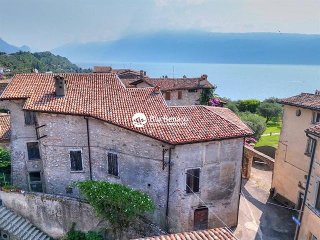 Rustico in vendita a Comunità Montana Parco Alto Garda bresciano, Toscolano Maderno